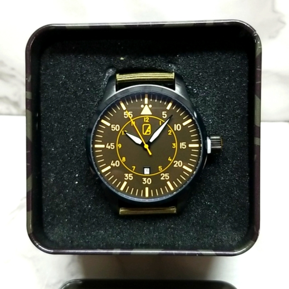 🔥SALE🔥Men's Alpha Outpost Survival Chronos Wristwatch - NWT